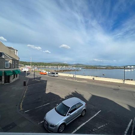 Fantastic 3 Bedroom Holiday Home Millport Eksteriør billede