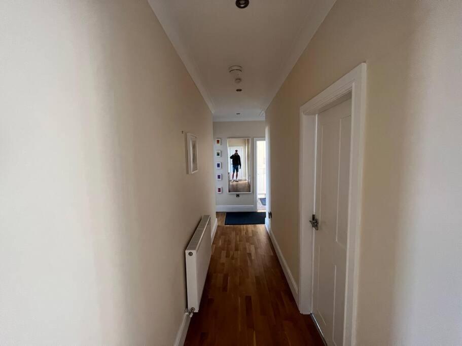 Fantastic 3 Bedroom Holiday Home Millport Eksteriør billede